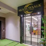Treebo Moon Waalk